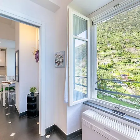 La Coccinella, Amazing Views * Corniglia